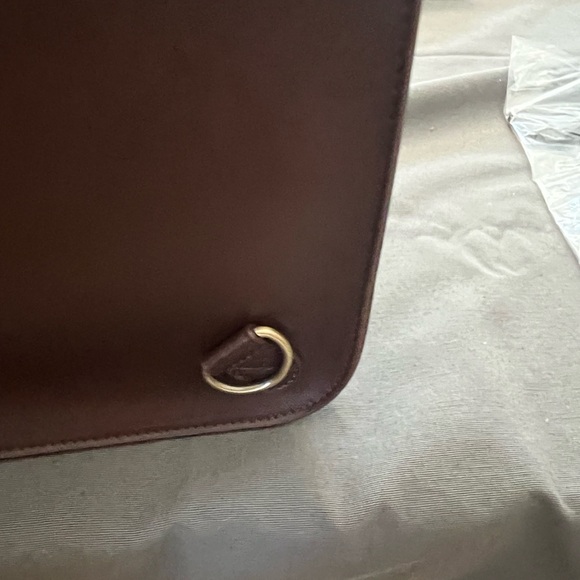 Elegant Brown Crossbody Bag 15in w X 12 in h X 5 in w - Picture 11 of 11